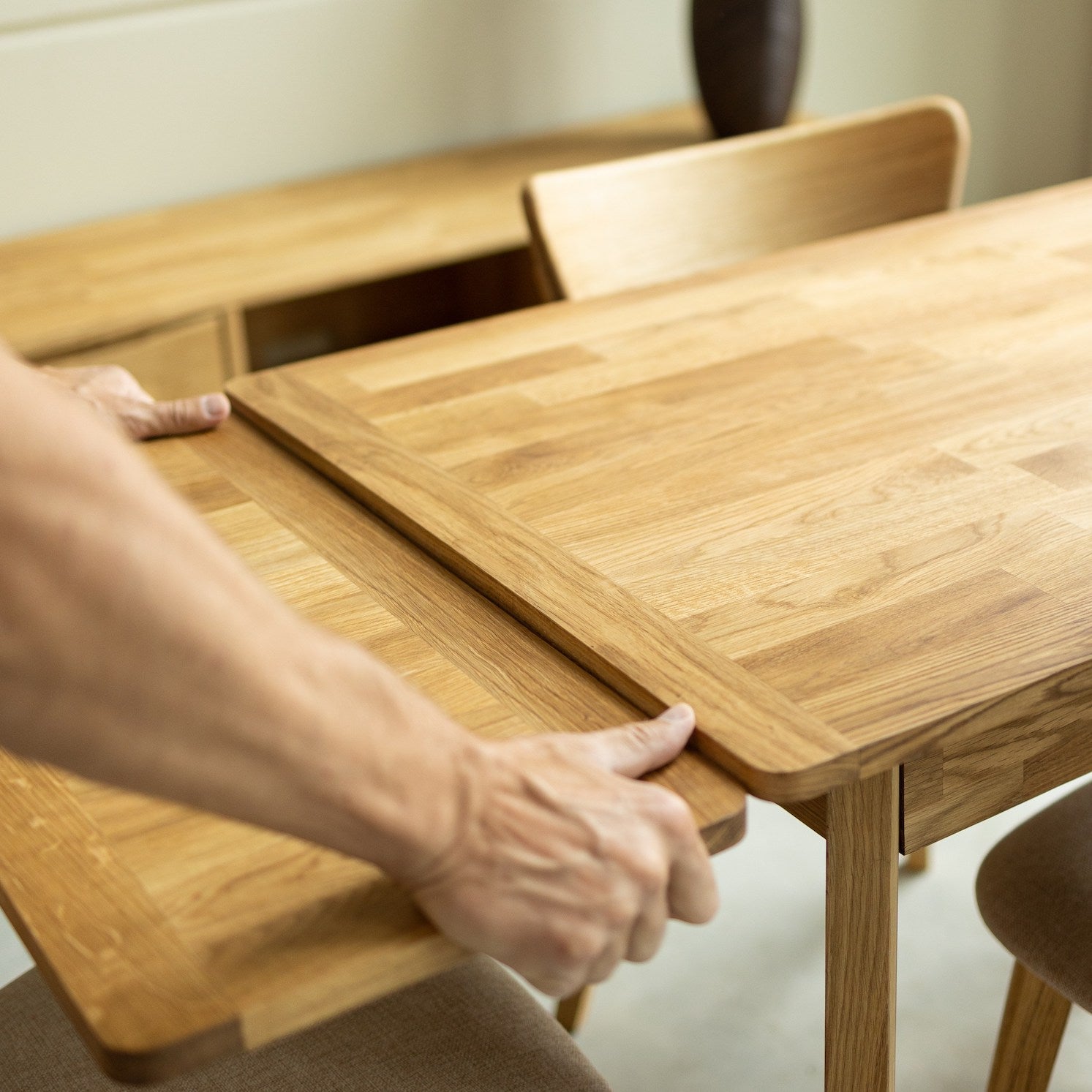 Pourquoi choisir une table à manger extensible pour votre intérieur ?