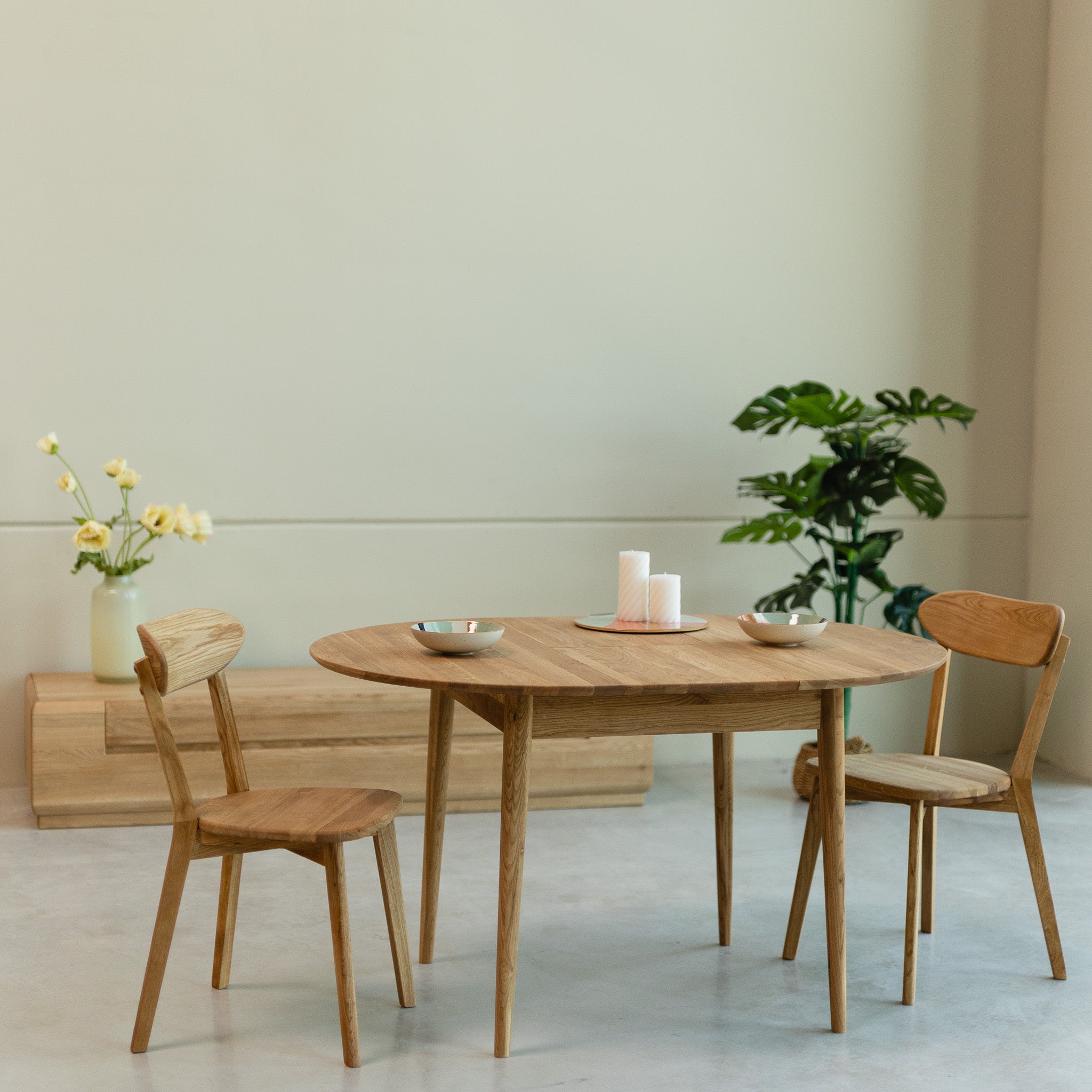 Le Black Friday : l'occasion rêvée pour embellir votre intérieur avec des meubles en chêne massif !