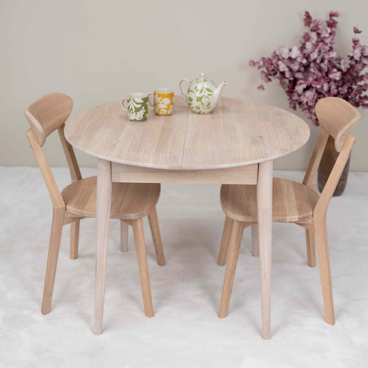 Tables à manger en bois clair