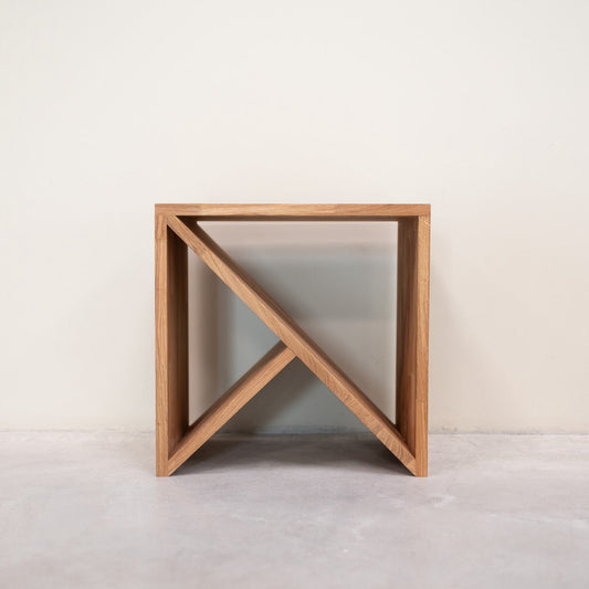 Tables de chevet design en chêne massif