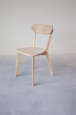 Chaise de salle à manger en bois massif de chêne Isku – Lot de 2 ou 4 chaises - NordicStory