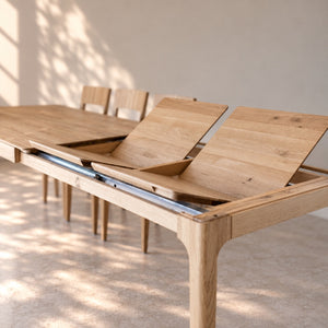 Table de salle à manger extensible en chêne massif CREATIV - VESKOR
