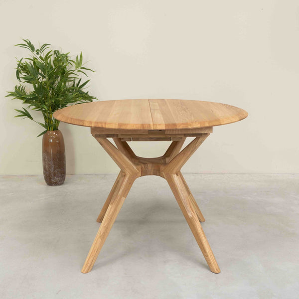 Table à manger ronde extensible en bois massif de chêne Carmen - NordicStory