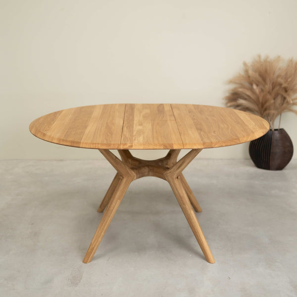 Table à manger ronde extensible en bois massif de chêne Carmen - NordicStory