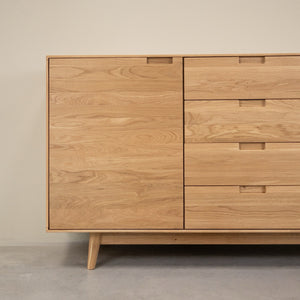 Buffet en bois massif de chêne Escandi Atelier - NordicStory