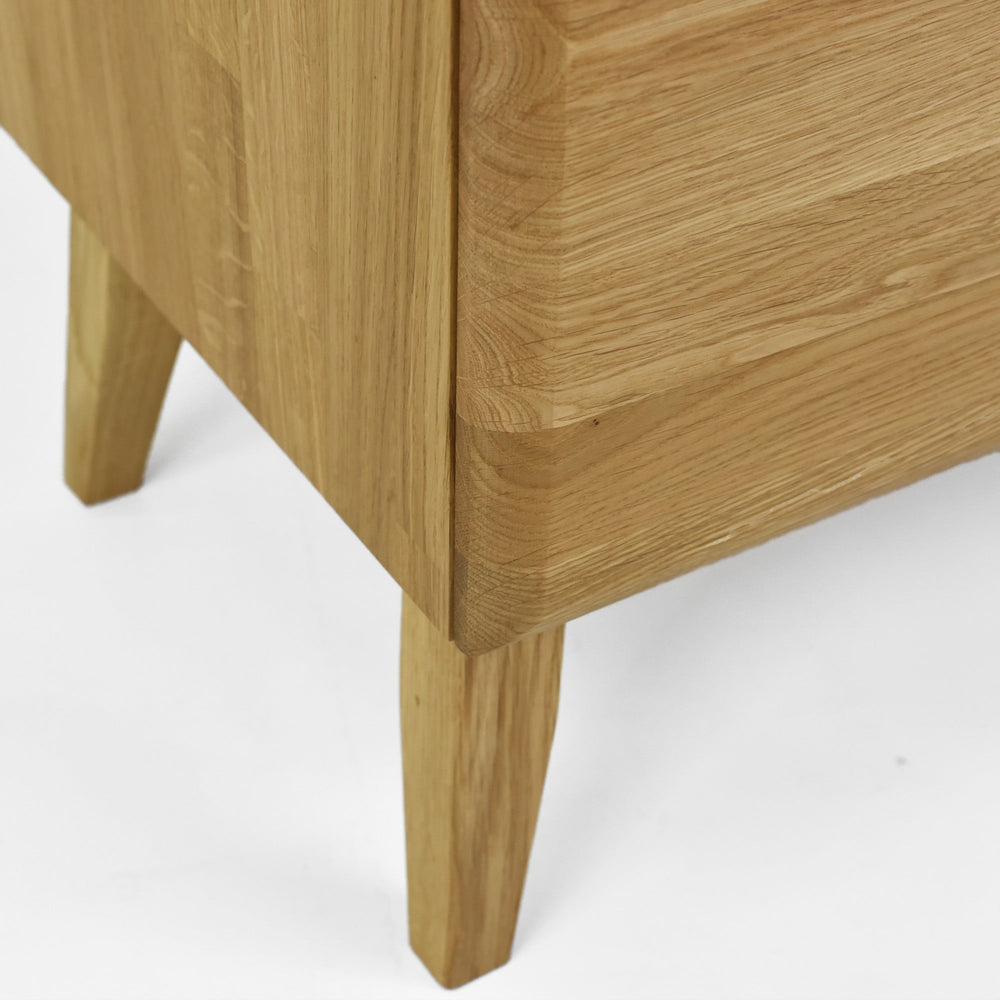 Buffet vitrine en bois massif de chêne Milan 1 - NordicStory