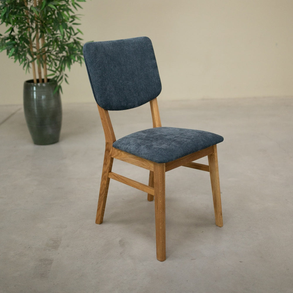 Chaise de salle à manger en bois massif de chêne Tallin, revêtement en tissu Gris / Beige – Lot de 2 ou 4 chaises - VESKOR