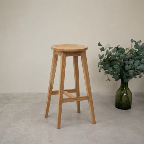Lot de 2 tabourets de bar Diana en chêne massif - NordicStory