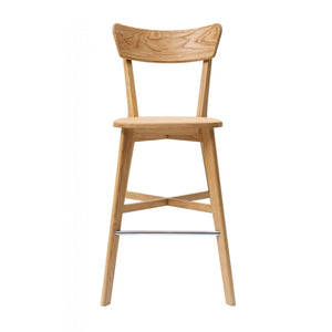 Tabouret de bar avec dossier en bois massif de chêne Diana – NordicStory