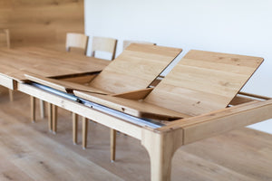 Table à manger extensible en bois massif CREATIV - KARPIS