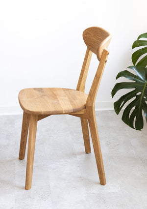 Chaise de salle à manger en bois massif de chêne Isku – Lot de 2 ou 4 chaises - NordicStory