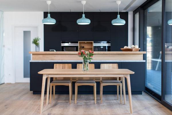 Table à manger extensible en bois massif TOKIO - KARPIS