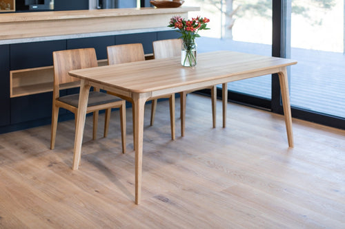 Table à manger fixe en bois massif TOKIO - KARPIS