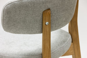 Chaise en bois massif de chêne Claus, revêtement Gris/Marron - Lot de 2 ou 4 chaises - VESKOR