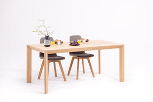 Table à manger extensible en bois massif DITA - KARPIS