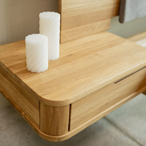 Lit en bois massif de chêne Alina avec tête de lit et 2 chevets flottants – 140 x 200 cm / 160 x 200 cm / 180 x 200 cm / 200 x 200 cm - NordicStory