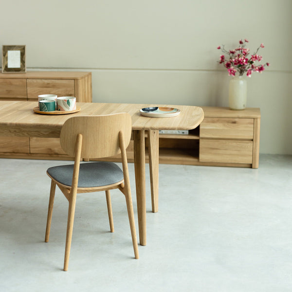 Table à manger extensible en bois massif de chêne Monty - NordicStory