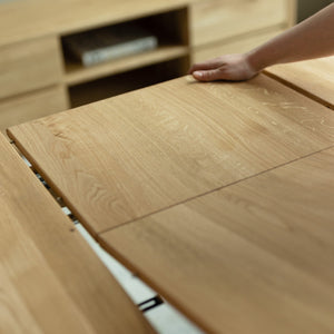 Table à manger extensible en bois massif de chêne Monty - NordicStory