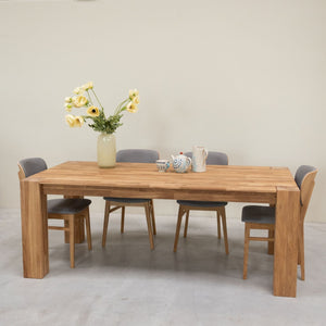 Table à manger en bois massif de chêne Mauritz 3 - NordicStory