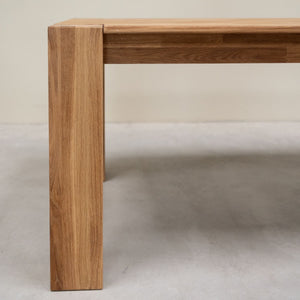 Table à manger en bois massif de chêne Mauritz 3 - NordicStory