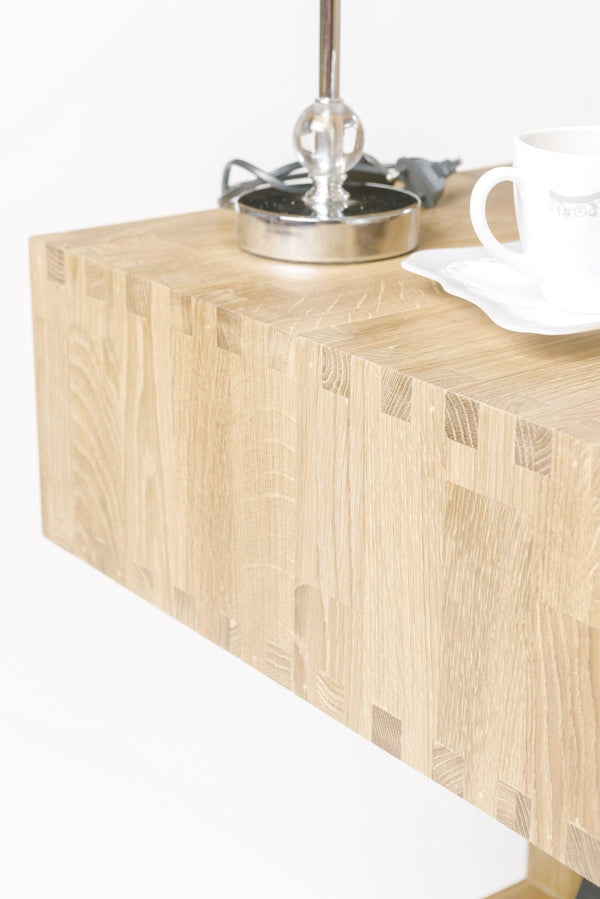 Table d’appoint en bois massif de chêne Sofi – NordicStory