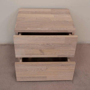 Table de chevet en bois massif de chêne Danemark 2 – NordicStory
