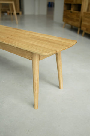 Banc en bois massif de chêne Escandi –  NordicStory