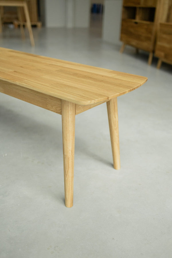 Banc en bois massif de chêne Escandi –  NordicStory