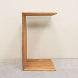 Table d’appoint en bois massif de chêne Sono 2 – NordicStory