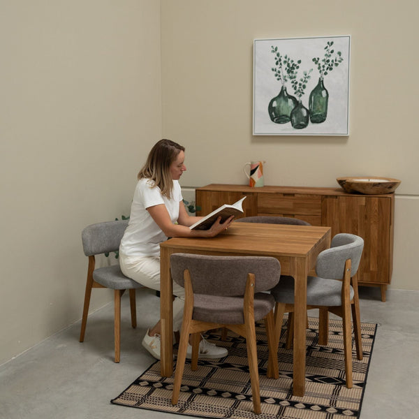 Chaise en bois massif de chêne Claus, revêtement Gris/Marron - Lot de 2 ou 4 chaises - VESKOR