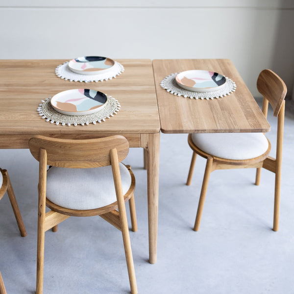 Table à manger extensible en bois massif de chêne Bergamo - NordicStory