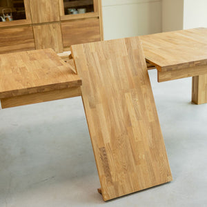 Table à manger extensible en bois massif de chêne Balder - NordicStory