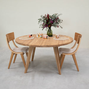 Table à manger ronde extensible en bois massif de chêne Léa - NordicStory