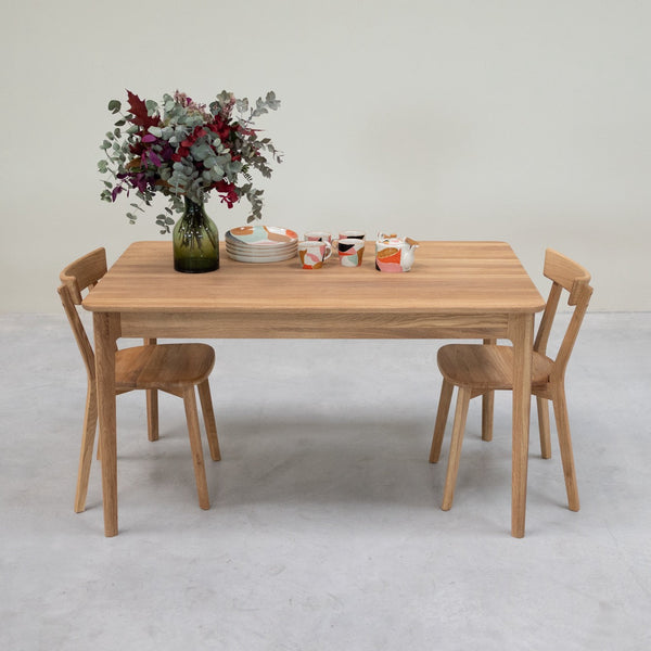 Table à manger rectangulaire extensible en bois massif de chêne Astrid - NordicStory