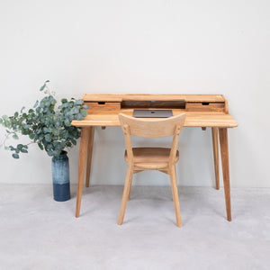 Bureau en bois massif de chêne Ana - NordicStory