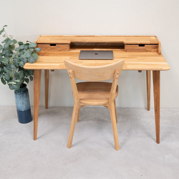 Bureau en bois massif de chêne Ana - NordicStory