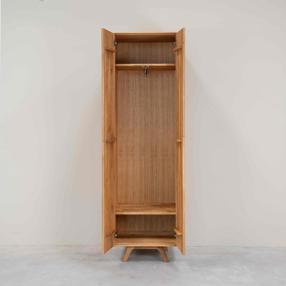 Armoire 2 portes en bois massif de chêne Genève - NordicStory