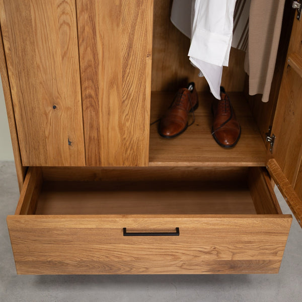 Armoire en bois massif Normandie - VESKOR