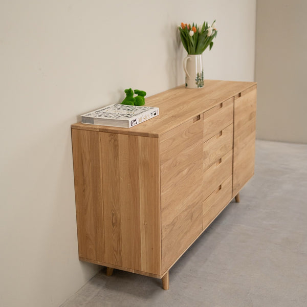 Buffet en bois massif de chêne Escandi Atelier - NordicStory
