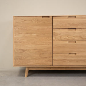 Buffet en bois massif de chêne Escandi Atelier - NordicStory