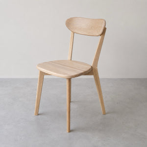 Chaise en bois massif de chêne