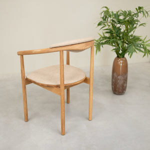 Chaise en bois massif de chêne