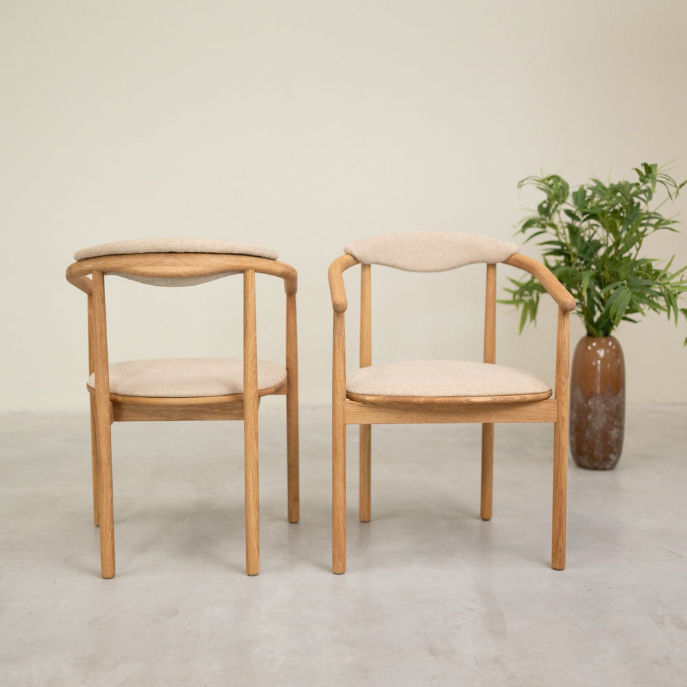 Chaise en bois massif de chêne