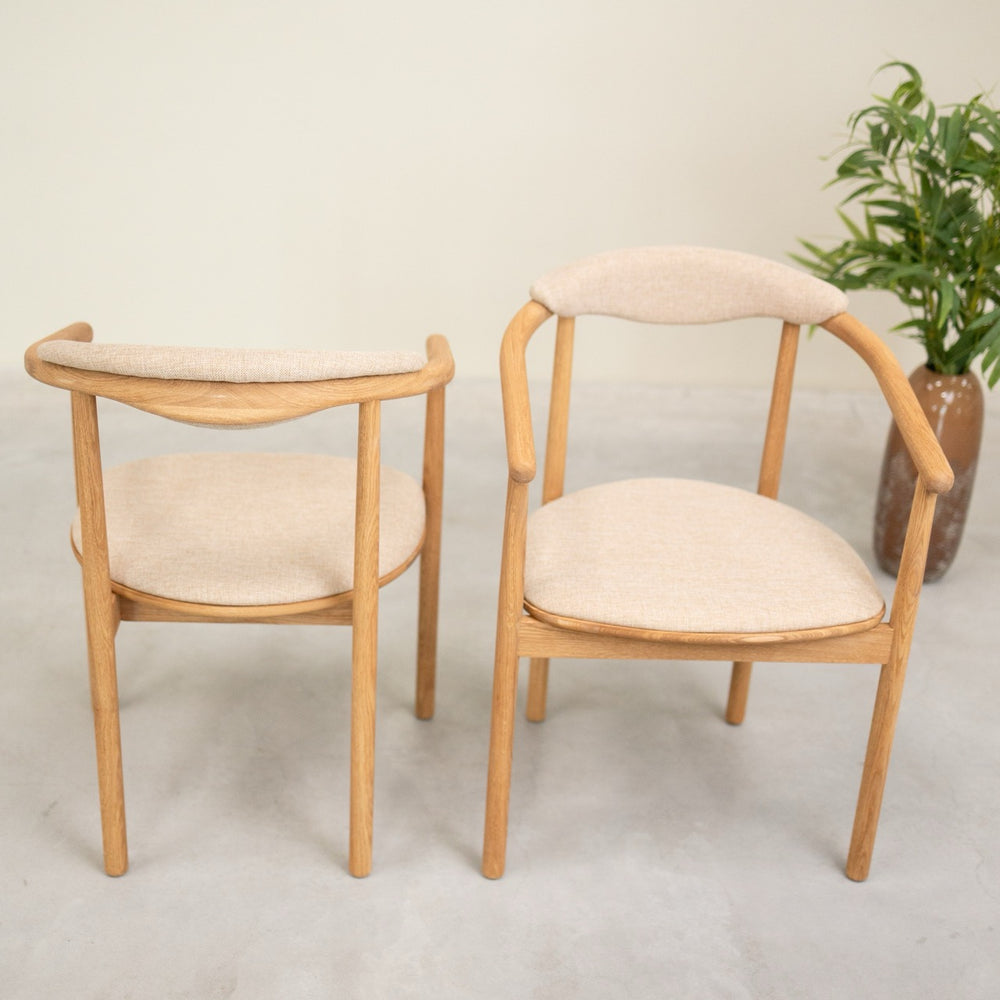 Chaise en bois massif de chêne