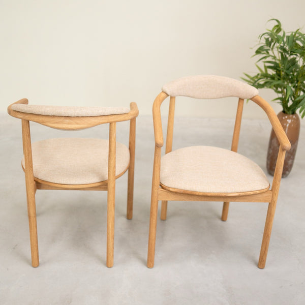 Chaise en bois massif de chêne