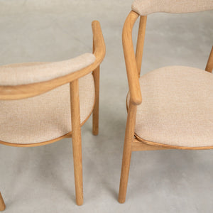 Chaise en bois massif de chêne