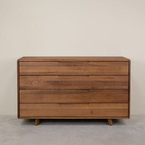 Commode en noyer massif