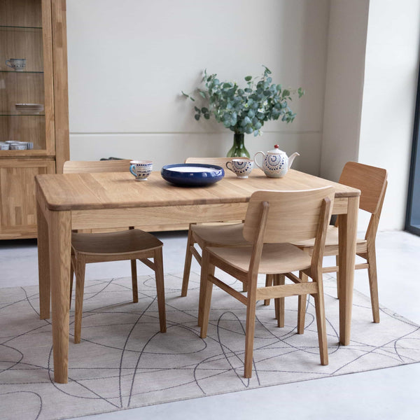 VESKOR Mesa de comedor extensible rectangular de madera de roble DANIA sostenible estilo nordico Mobel.Store