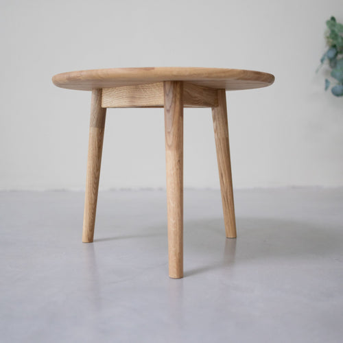 VESKOR Mesas apilables de centro de madera maciza de roble MALMO Mobel.Store