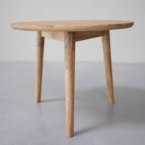 VESKOR Mesas apilables de centro de madera maciza de roble MALMO Mobel.Store